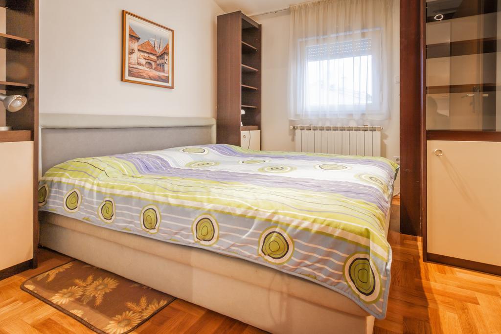Apartment Aldo พูลา ห้อง รูปภาพ