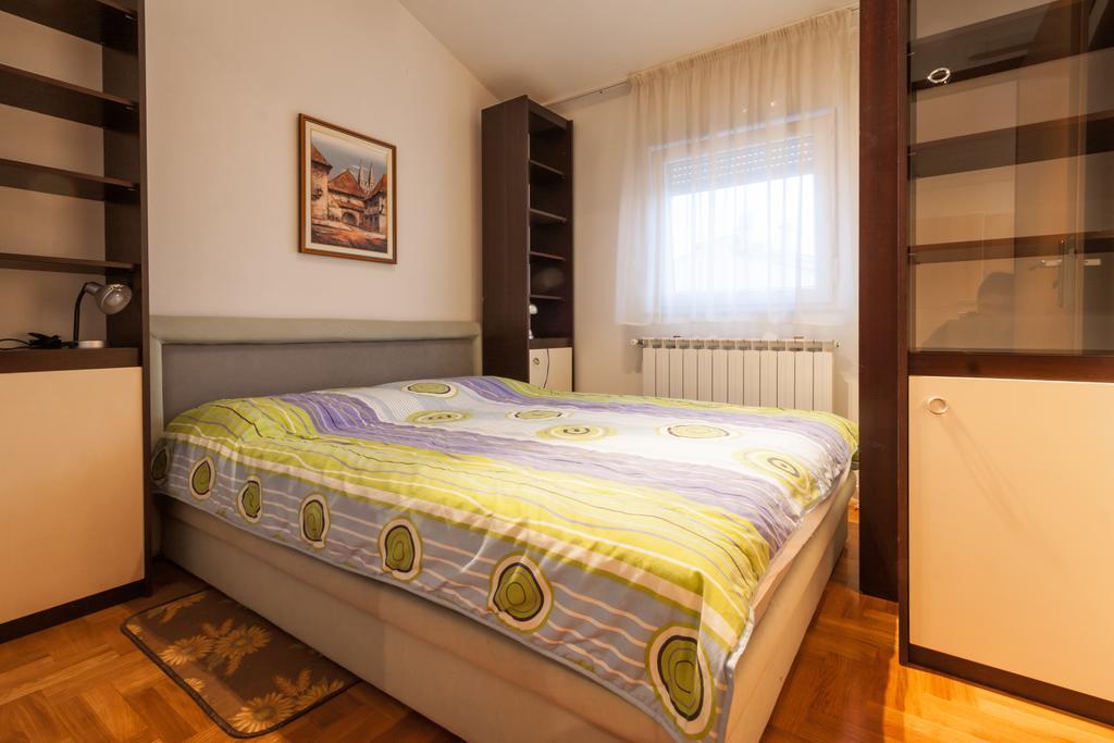 Apartment Aldo พูลา ห้อง รูปภาพ